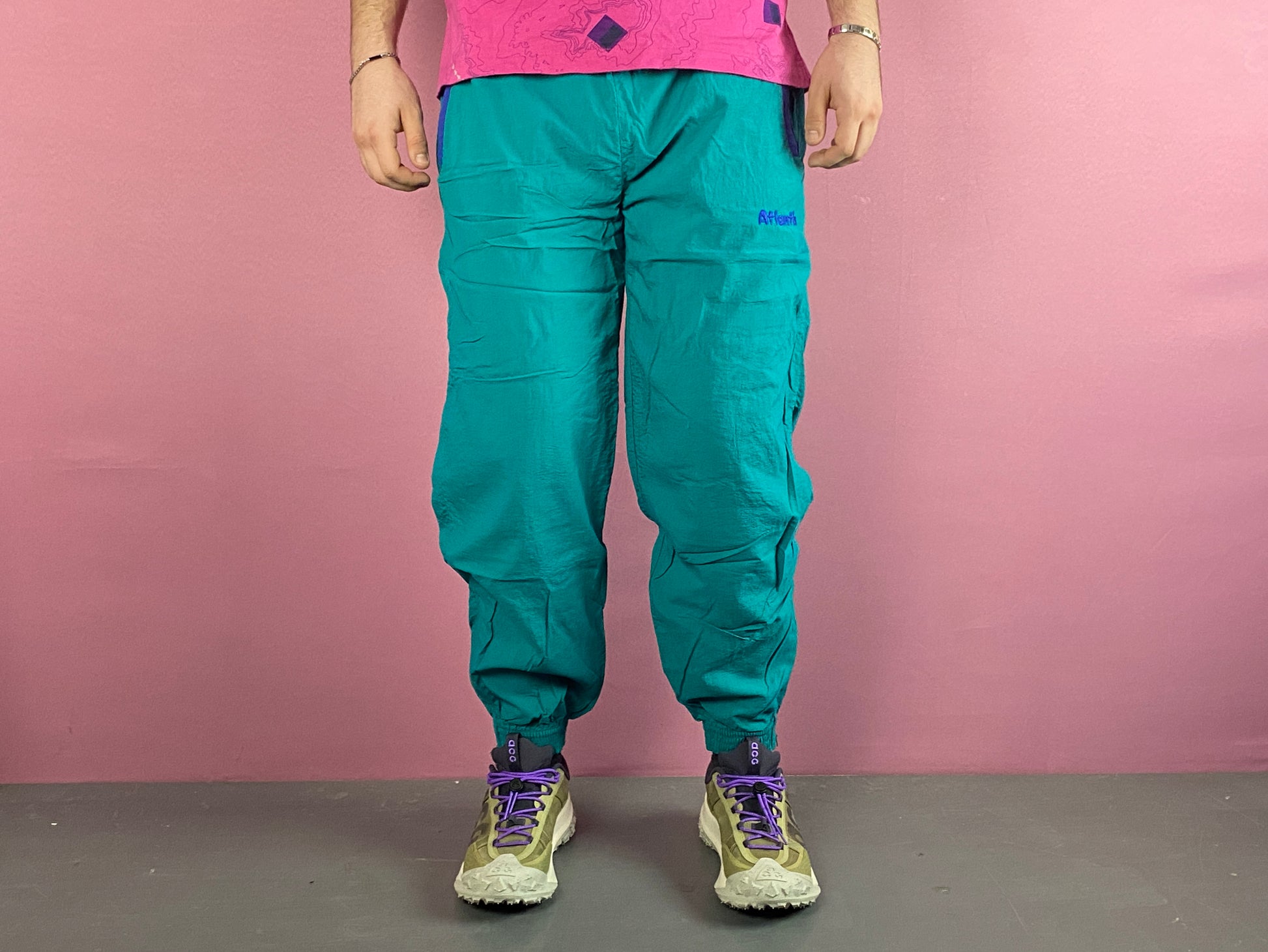 90s Cats Vintage Men's Track Pants - M Blue Nylon