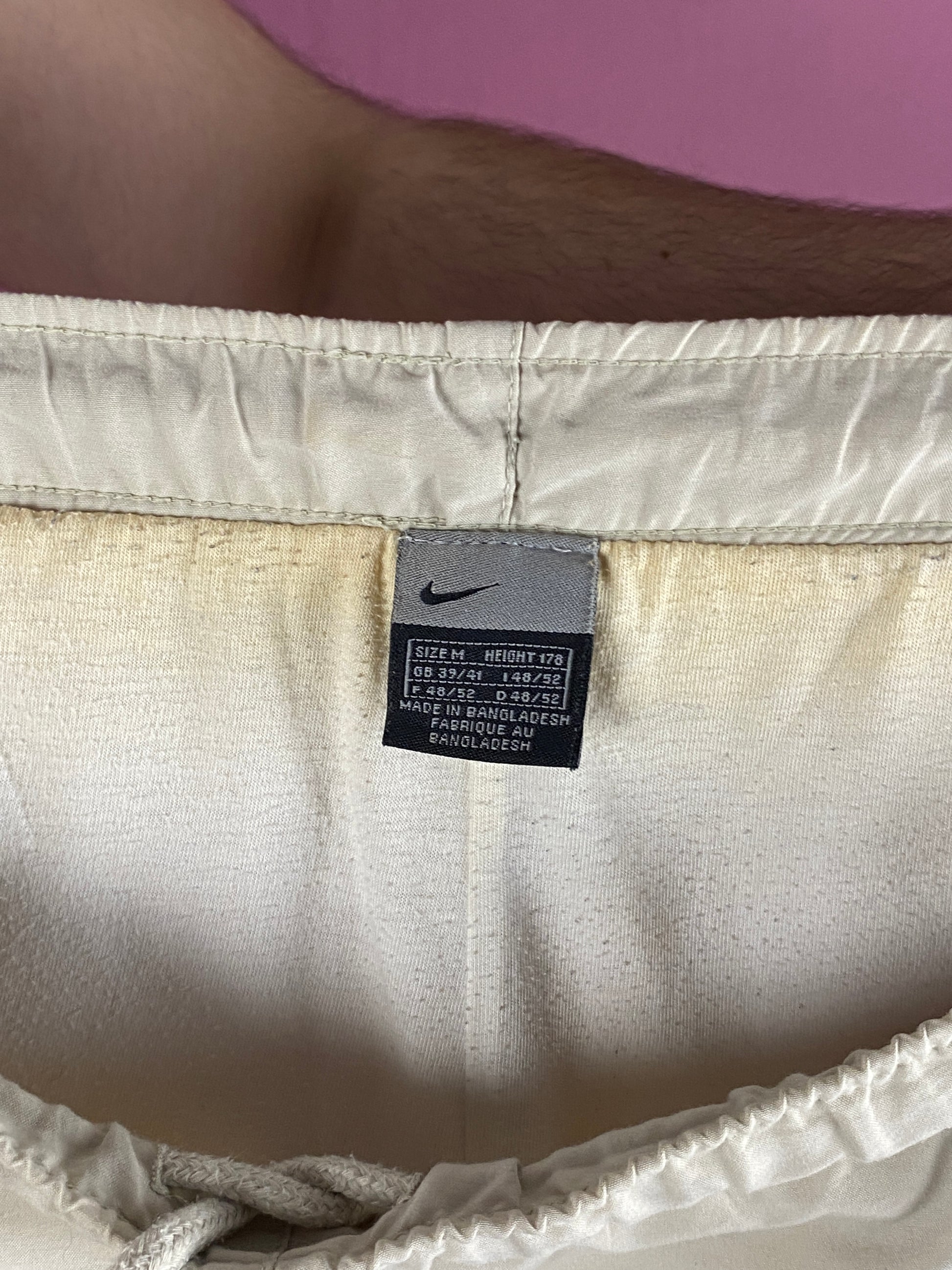 Y2K Nike Vintage Men's Straight Track Pants - M Cream Polyester