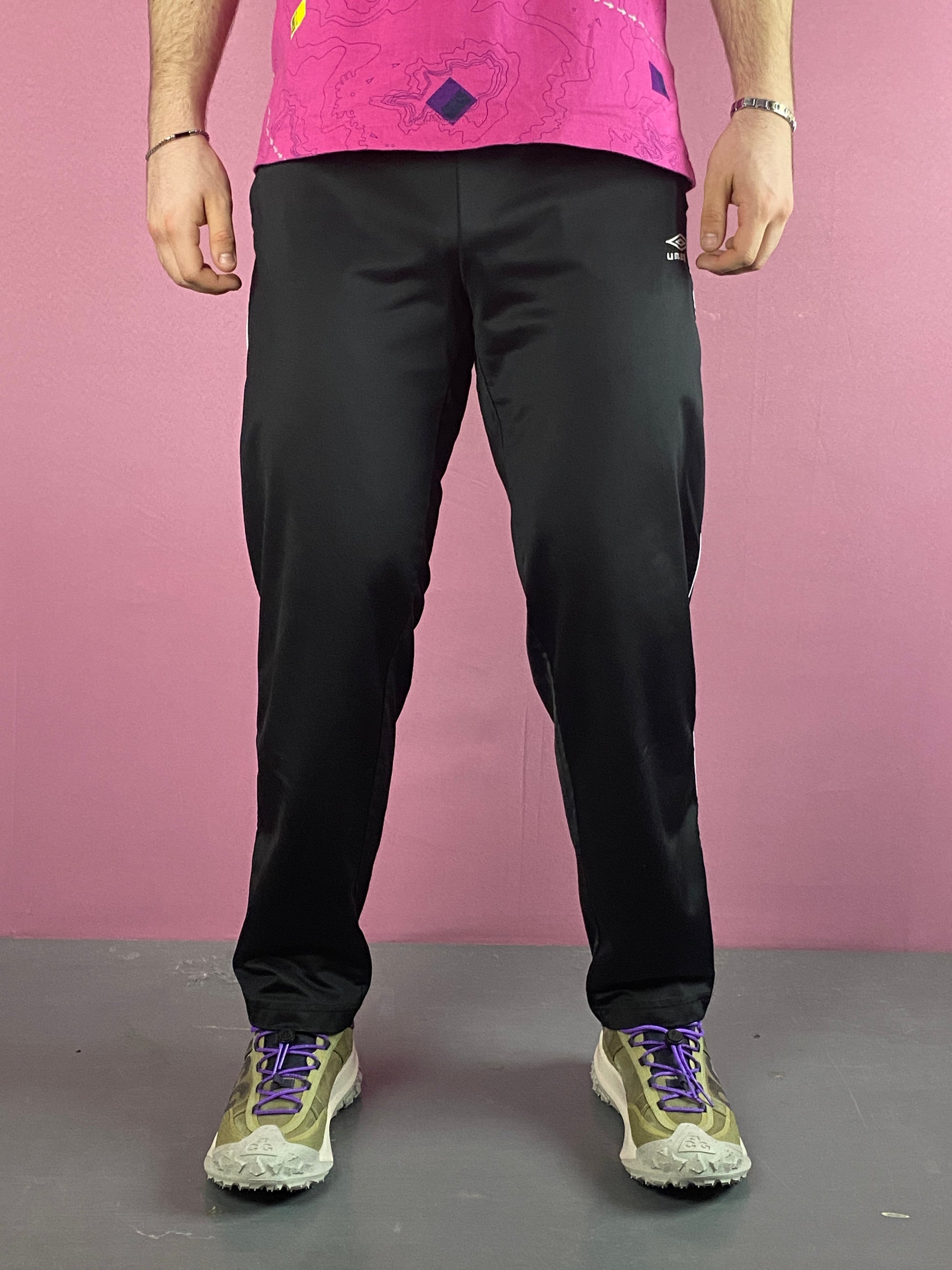 Umbro Vintage Men's Track Pants - M Black Polyester