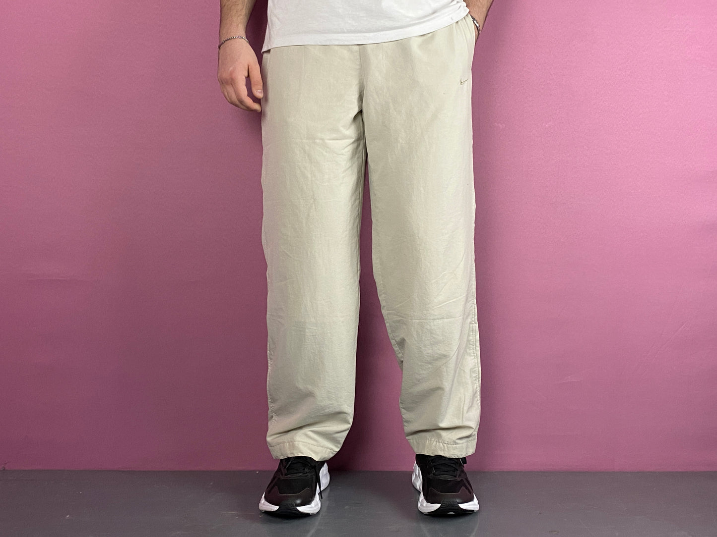 Y2K Nike Vintage Men's Straight Track Pants - M Cream Polyester