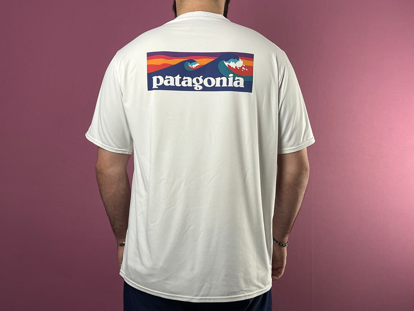 Patagonia Cool Daily Graphic Vintage Men's T-Shirt - XL White Polyester