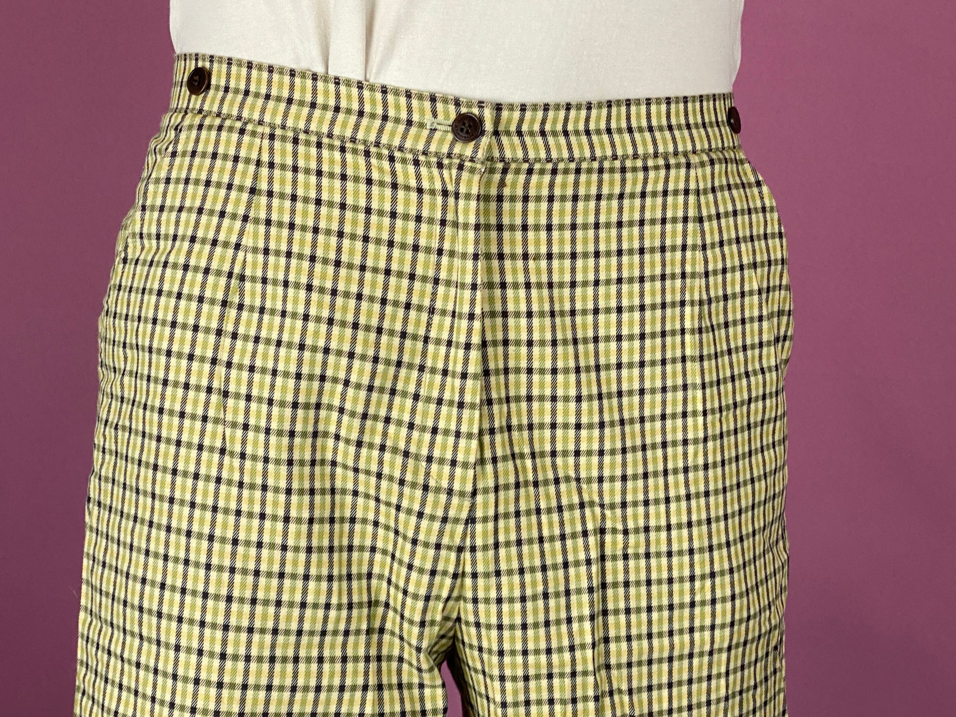 Aquascutum Vintage Men's Bermuda Shorts - Large Beige Cotton