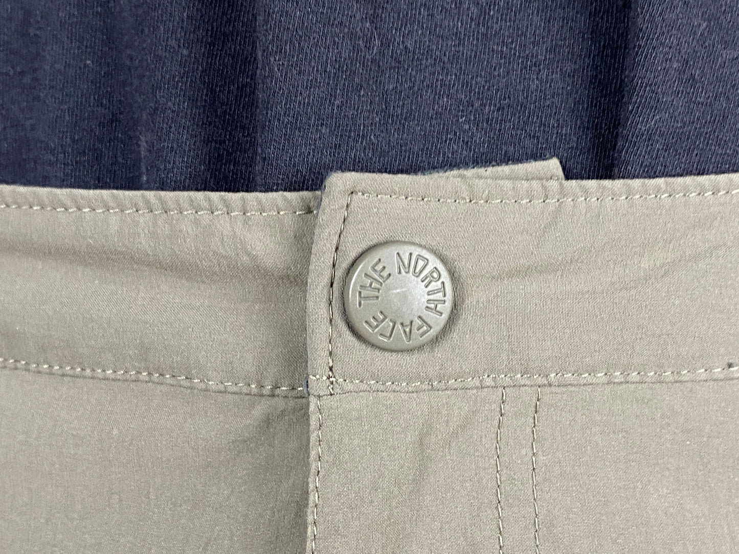 The North Face Vintage Men's Cargo Shorts - Medium Blue Nylon Blend