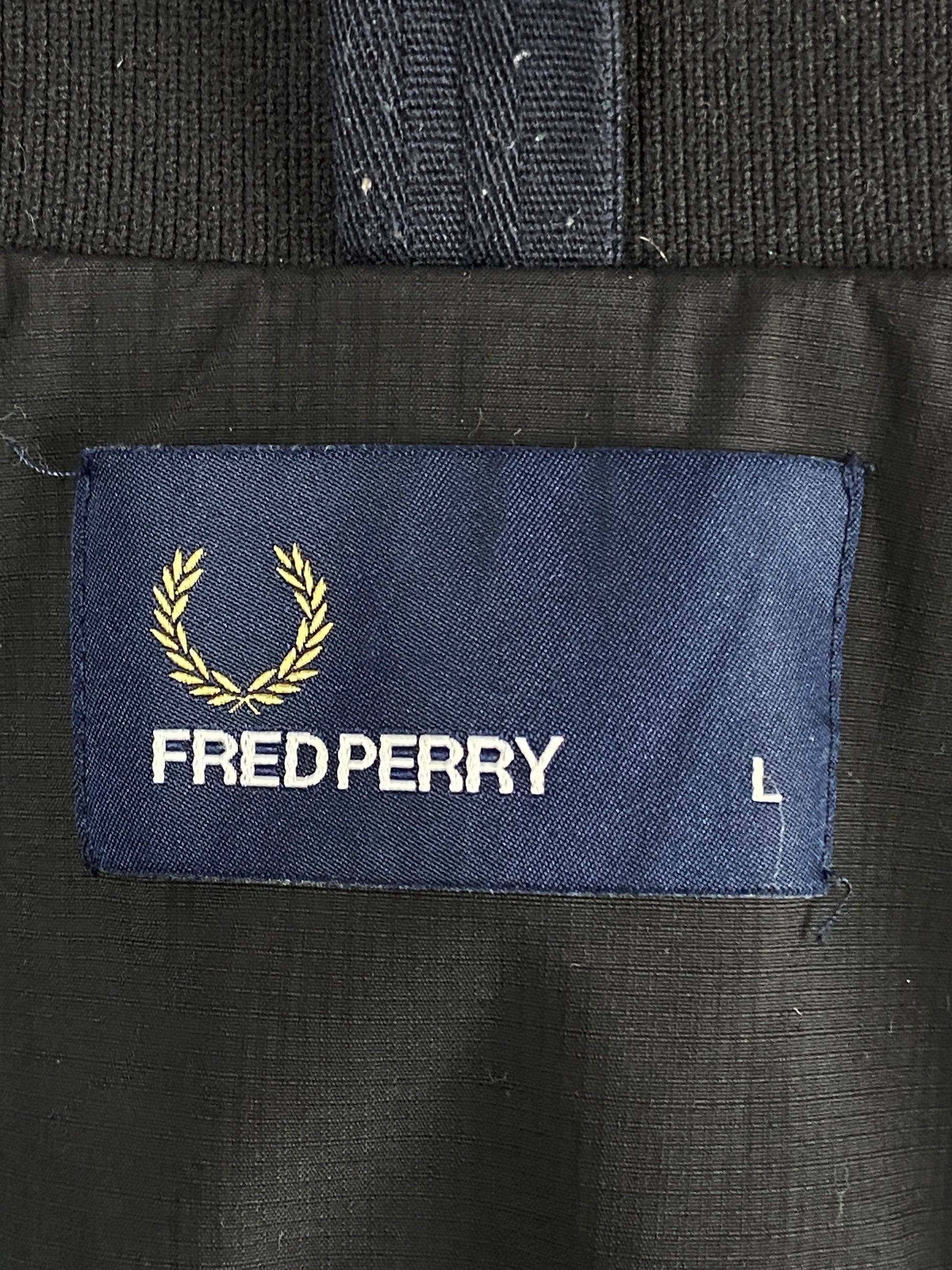 Fred Perry Vintage Men's Windbreaker Jacket - L Black Nylon