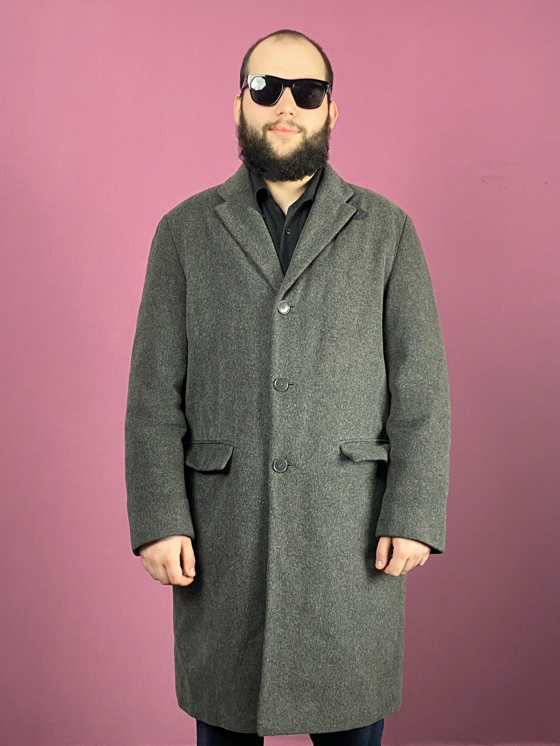 Hugo Boss Vintage Men's Coat - Large Gray Cashmere
