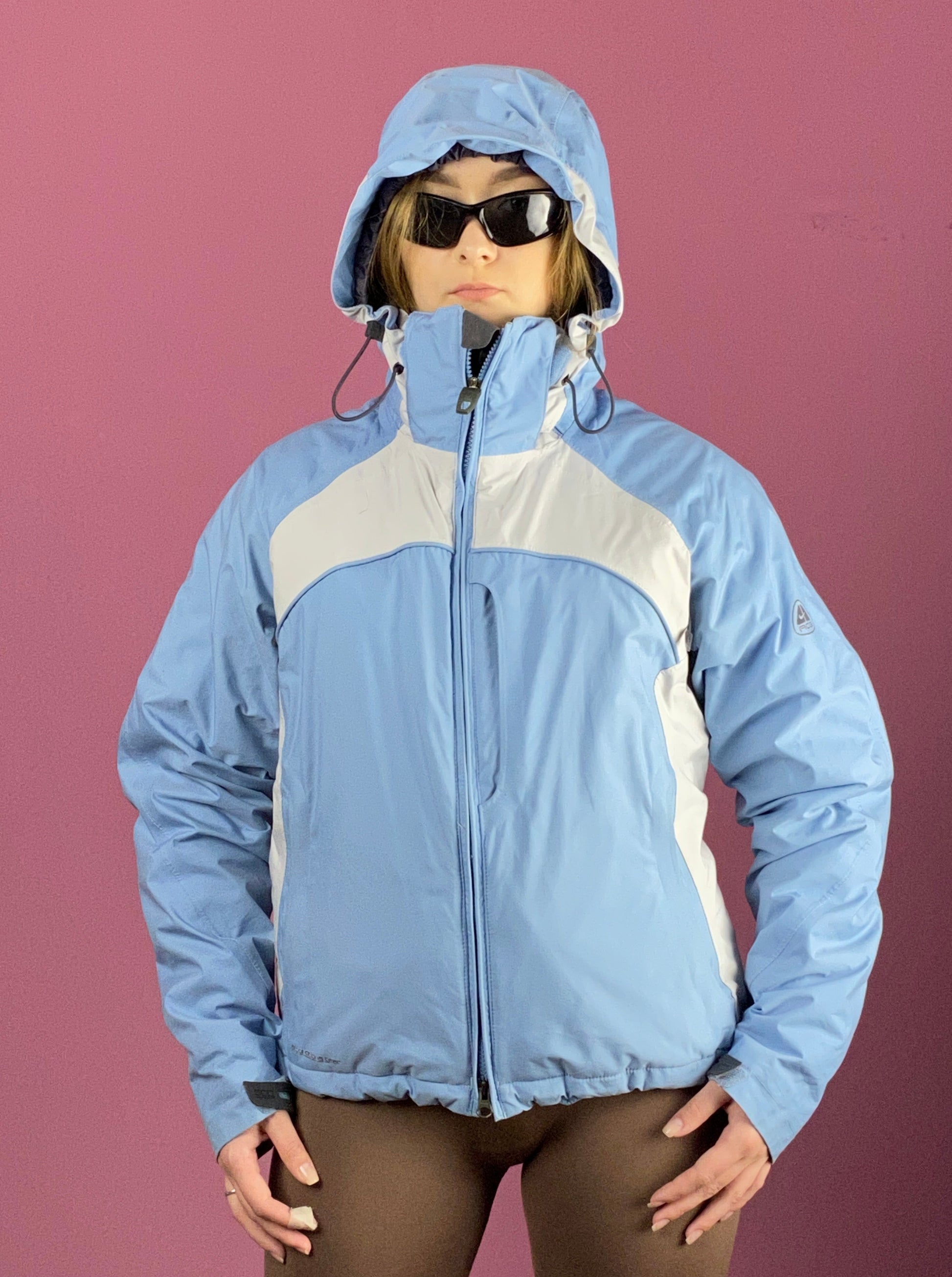 NIKE ACG Outer 3 Layer Vintage Women's Outdoor Jacket - Medium Blue Nylon