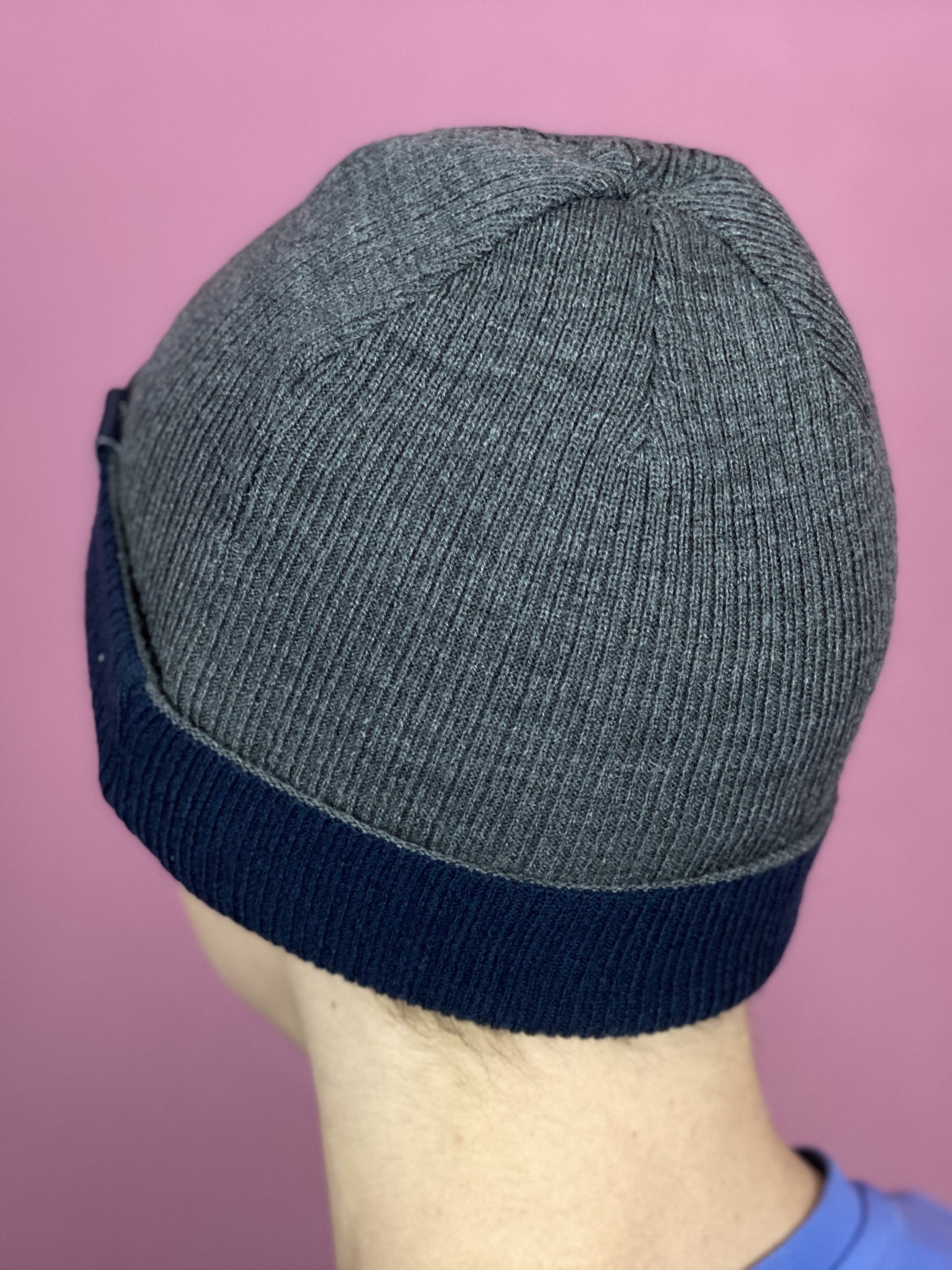 Nike Vintage Reversible Beanie Hat - Navy Blue & Gray Acrylic