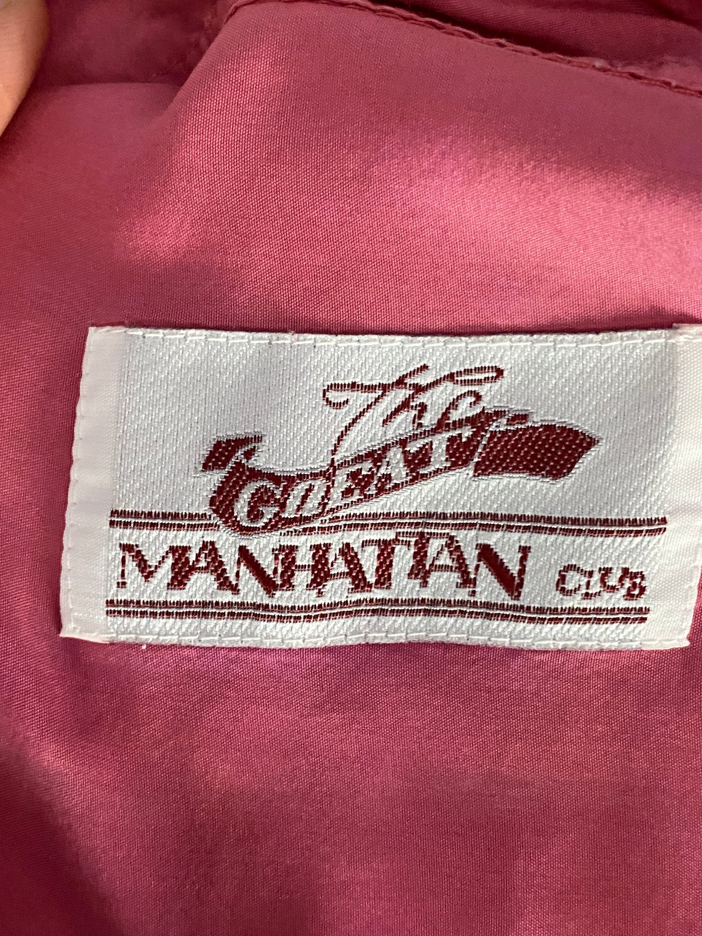 90s Manhattan Vintage Men's Short Sleeve Shirt - Medium Pink Silk