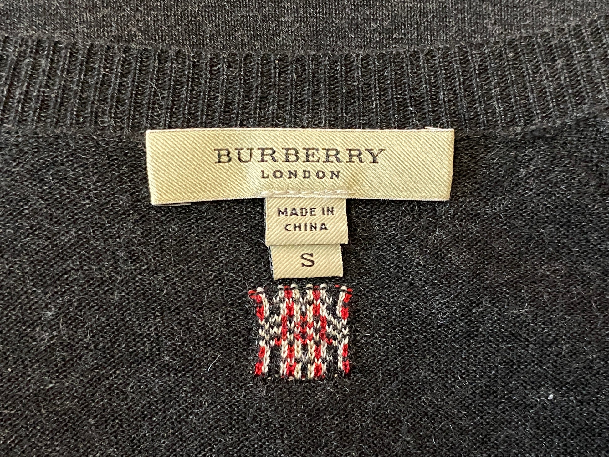 Burberry Vintage Women's Cardigan Sweater - Small Gray Silk Blend